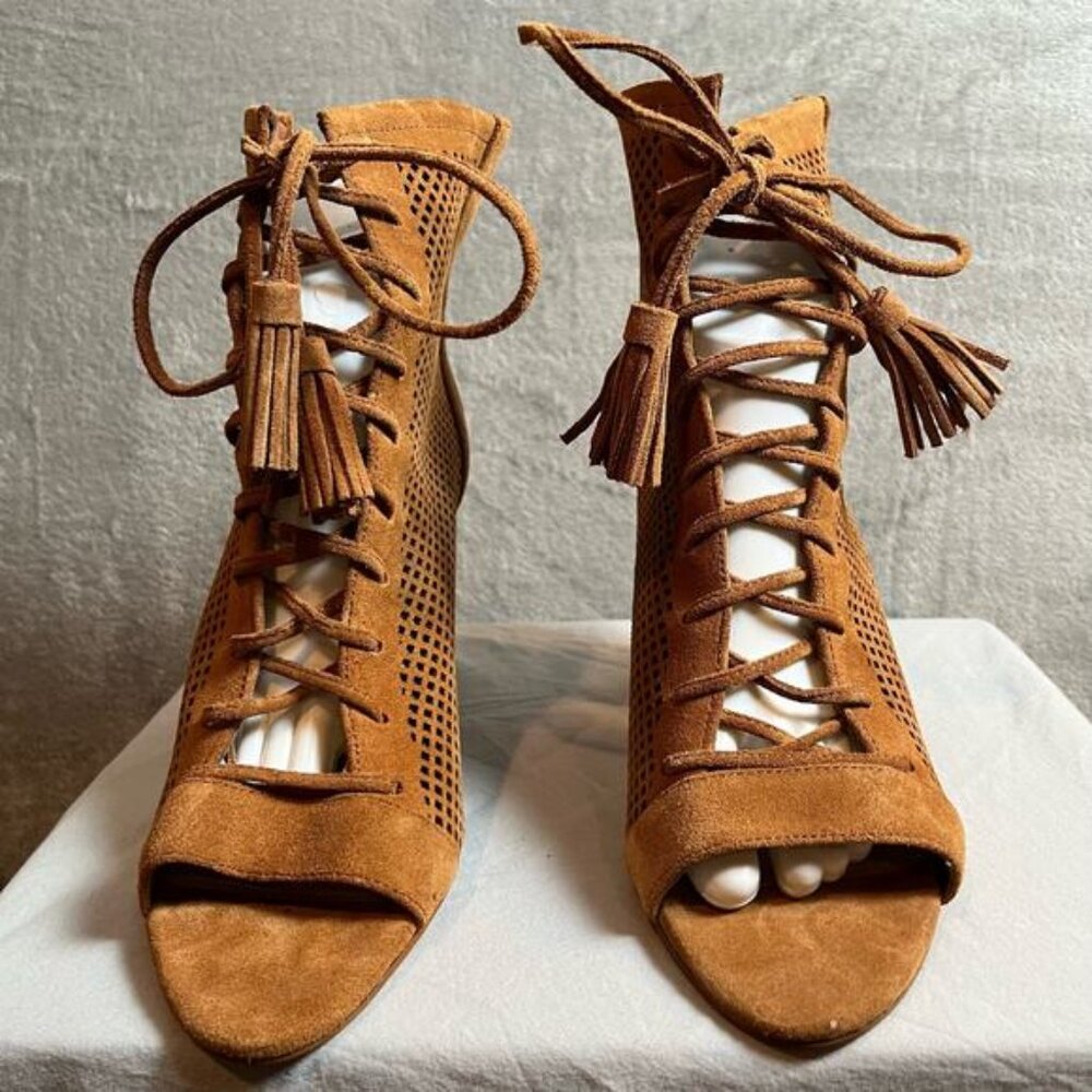 Marc Fisher Shaini Perforated Lace-Up Peep-Toe Booties Size 8.5‎